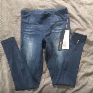 Lucy Indigo Run Tight